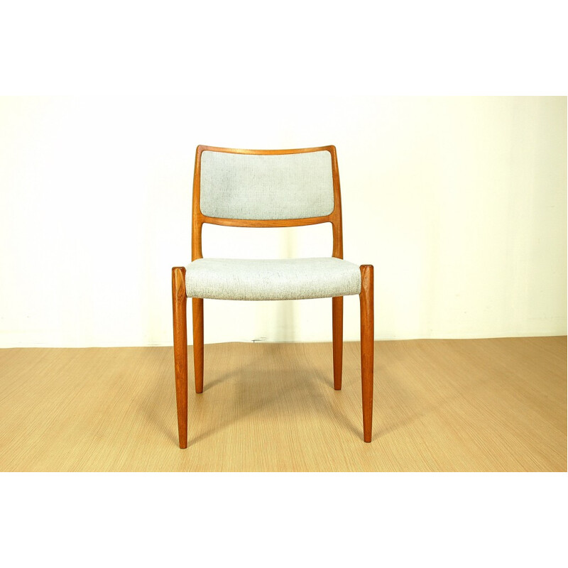 Set of 4 "Model 80" dining chairs, Niels Otto MOLLER - 1968