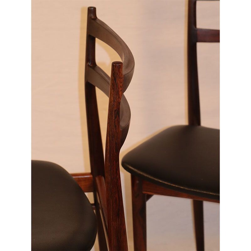 Série de 4 chaises vintage par Henry Rosengren Hansen scandinave 1960