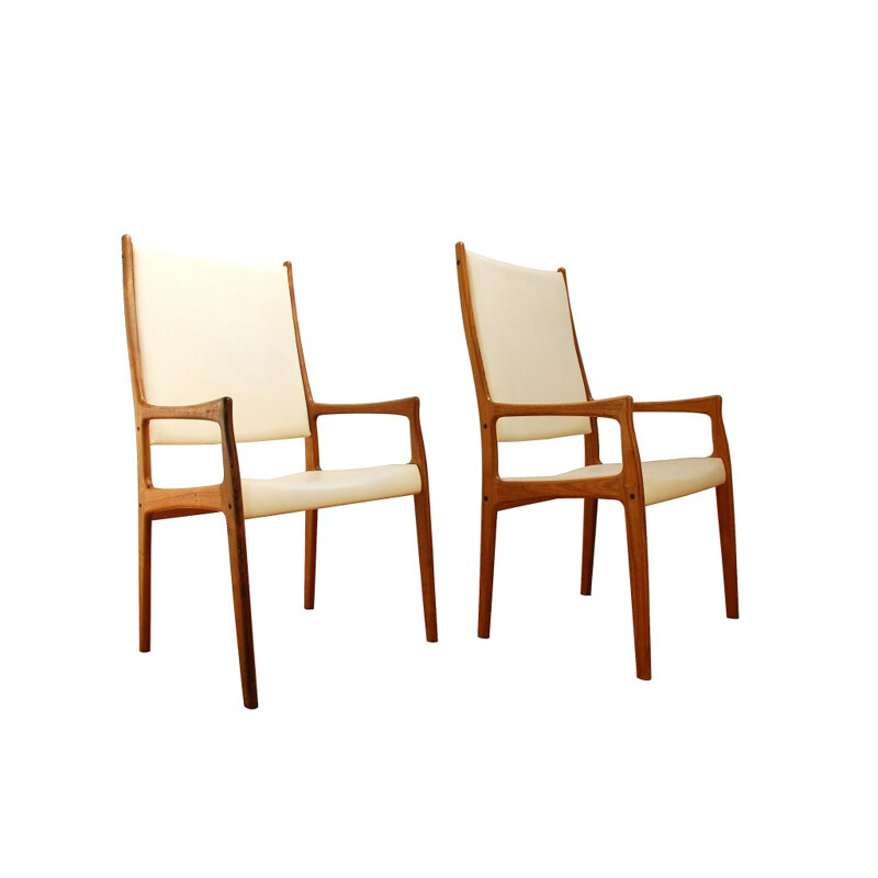 Paire de chaises à bras en palissandre, Johannes ANDERSEN - 1960