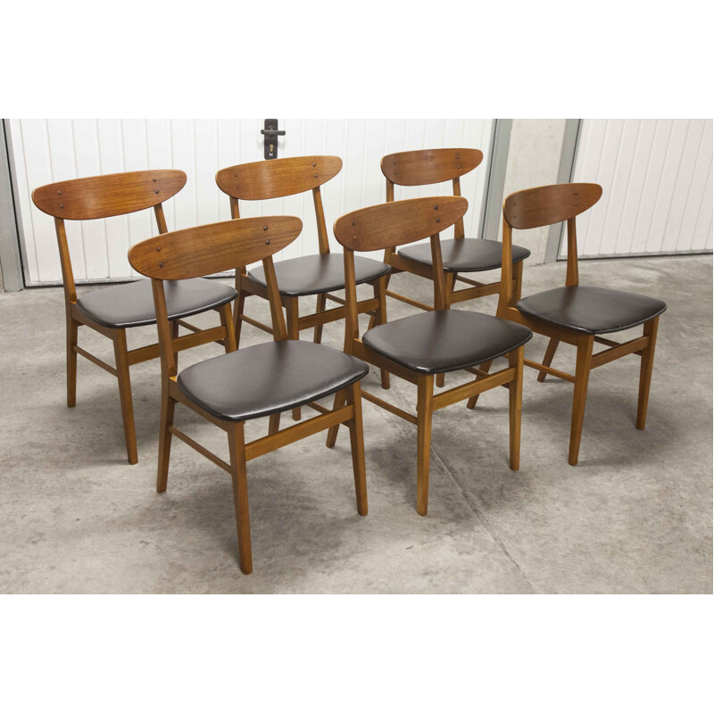 Lot of 6 vintage Farstrup 210 teak beech chairs 1965