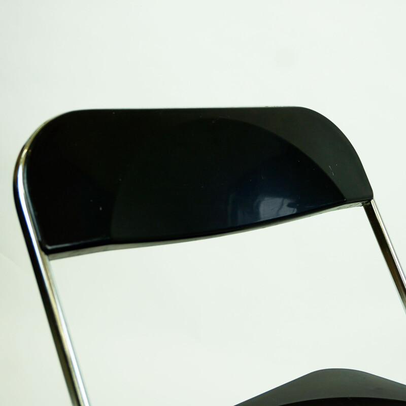 Vintage folding chair Black Plia by Giancarlo Piretti for Castelli, Italy
