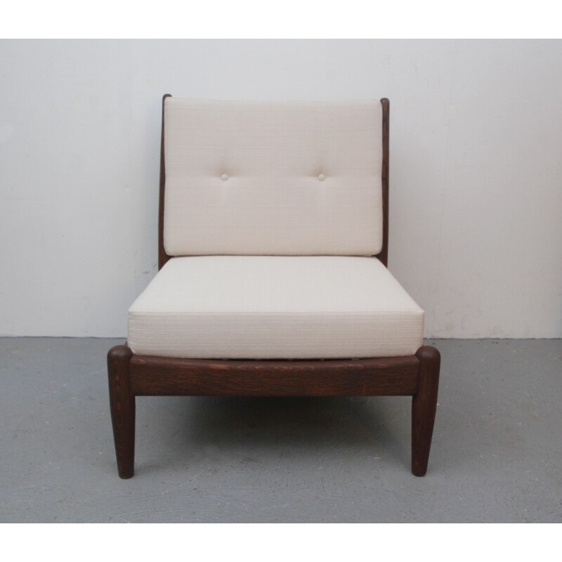 Mid-century low chair in beige fabric and solid oak - 1950s