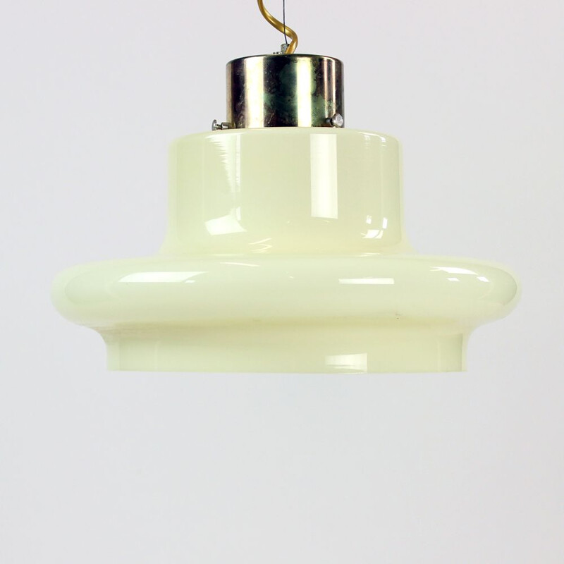 Luz de tecto Vintage em creme opalino e latão, 1960