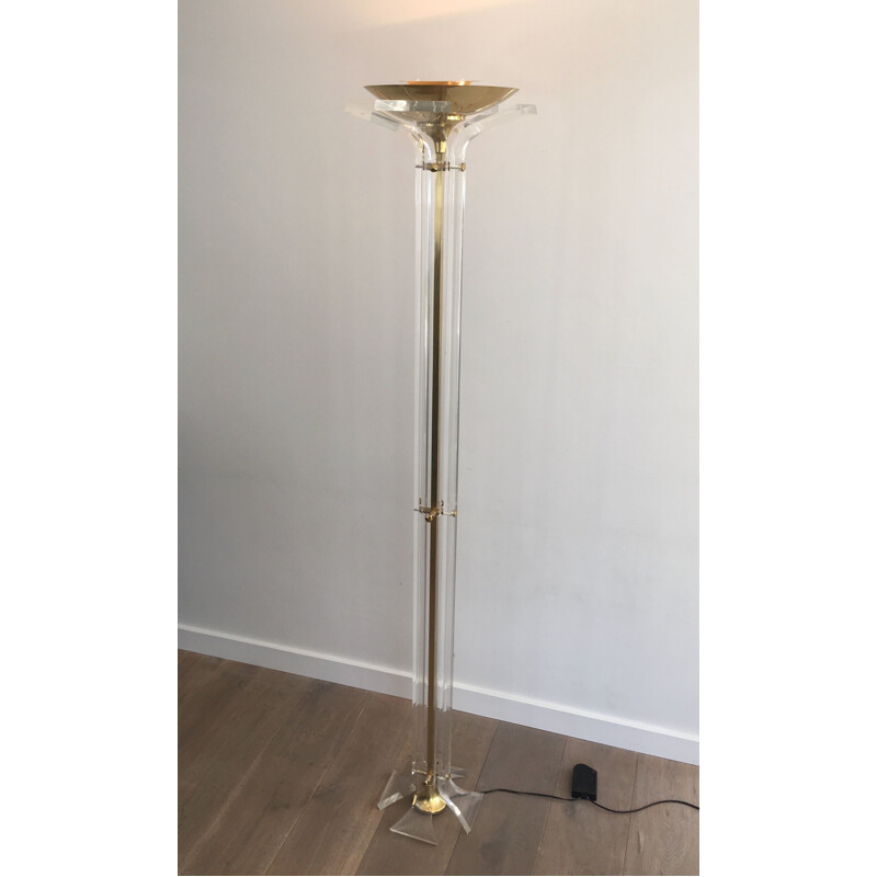 Vintage floor lamp in gilded brass and plexiglass, Italy 1970