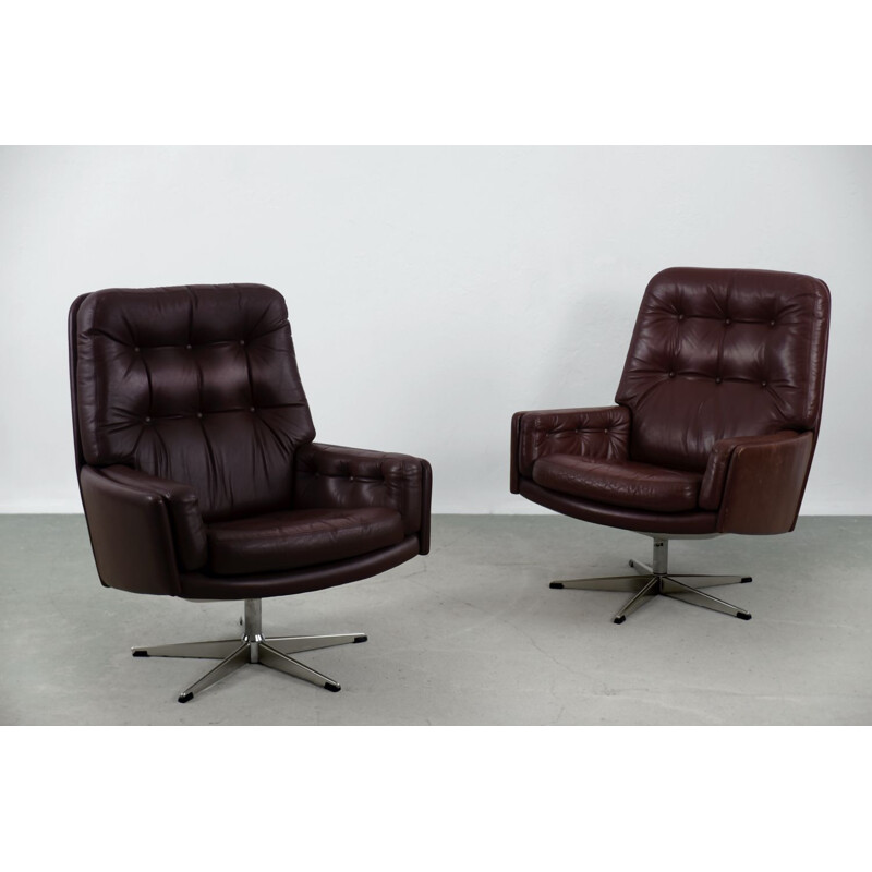 Mid-Century Brown Leather Swivel Armchair by Farstrup Møbler Danish 1960s