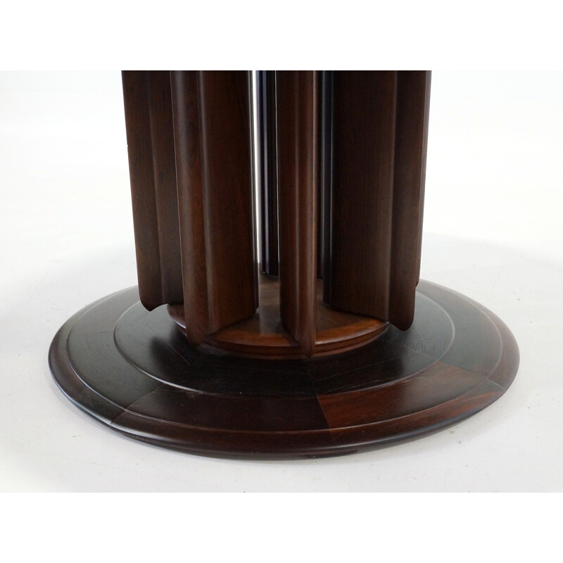 Table basse circulaire en palissandre, laiton, verre et simili-cuir - 1950