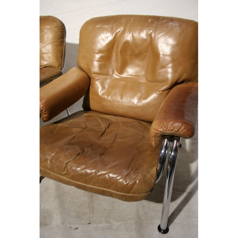 Pair of vintage leather chairs fom Hans Eichenberger for De Sede switzerland  1970s