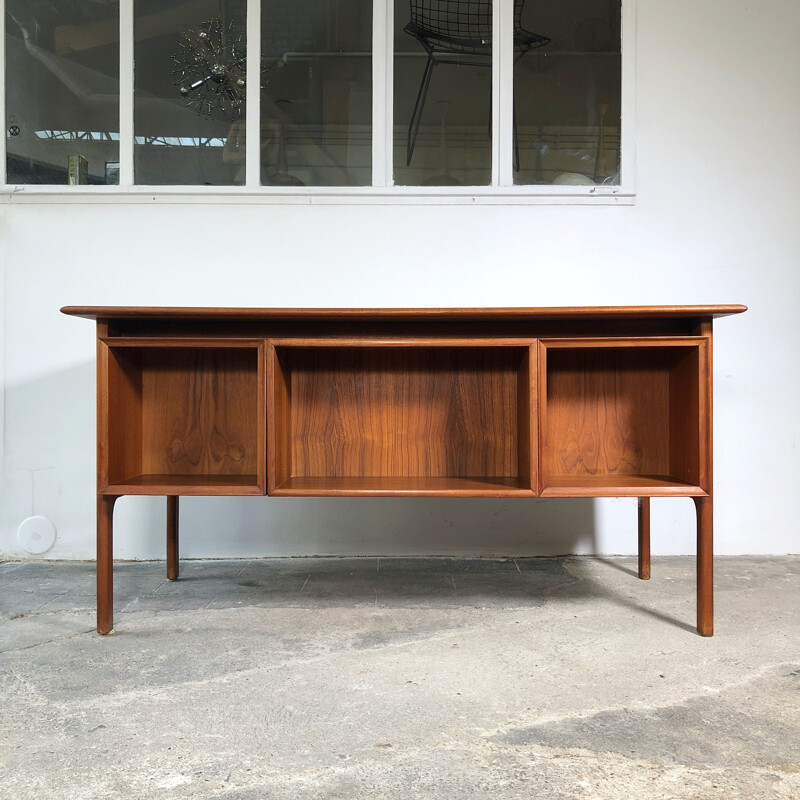 Bureau vintage en teck par Arne Vodder danois 1960