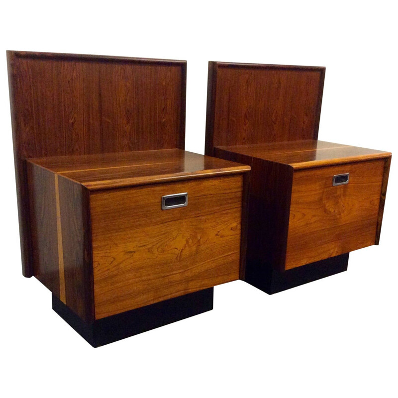 Pair of rosewood bedside tables, Robert HERITAGE - 1960s