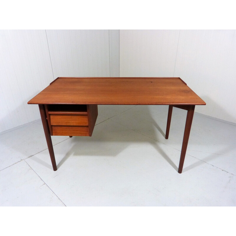 Vintage Teak desk by A.B. Lammhults Möbler, Sweden 1960s