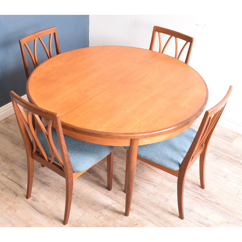 Table vintage G Plan en teck et 4 chaises par Viktor Wilkins 1950