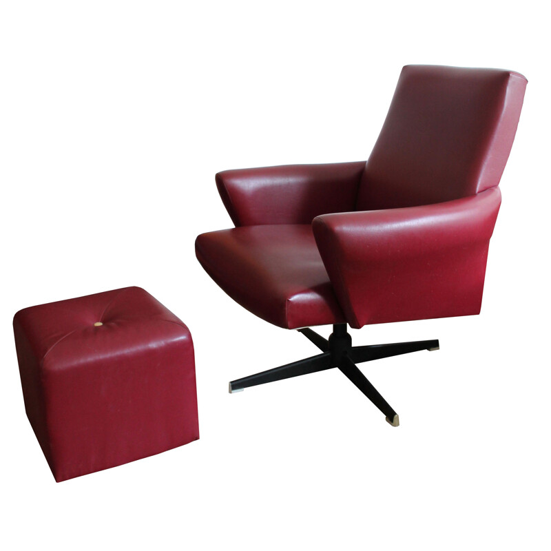 Vintage Swivel Armchair and tabouret in Burgundy Leather 1970s