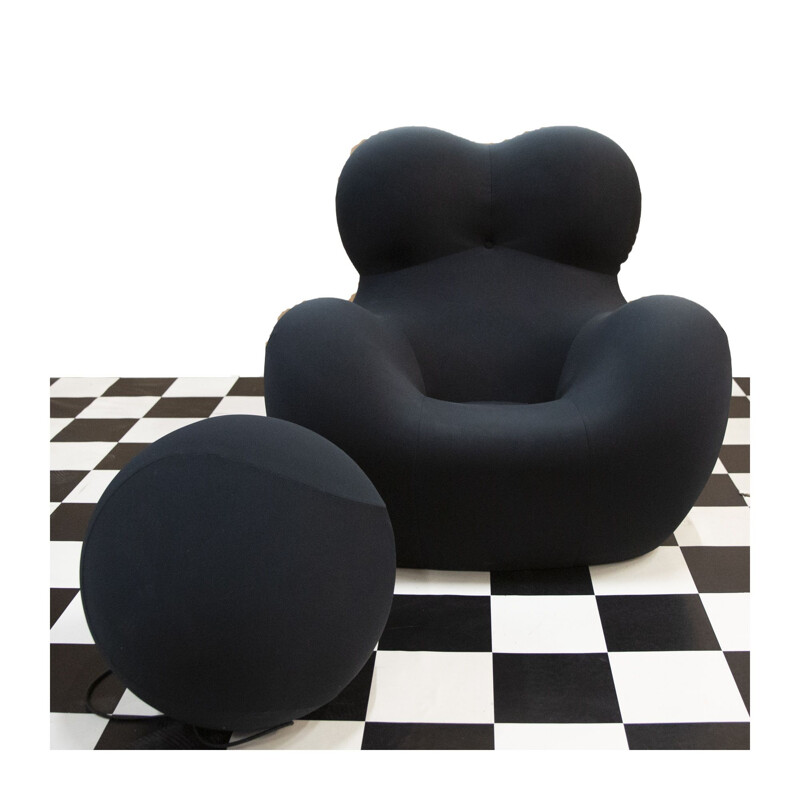 Vintage Black La Mamma Up 5 and Up 6 by Gaetano Pesce for B&B Italia 2000