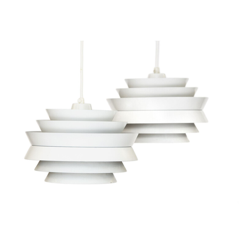 Pair of vintage pendant lights "Trava" in white aluminium by Carl Thore for Granhaga Metallindustri. Sweden 1960s