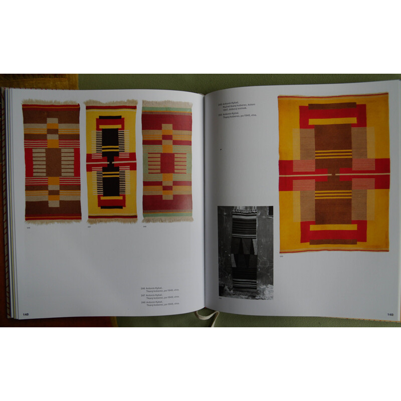 Alfombra modernista abstracta vintage de Antonin Kybal, 1948