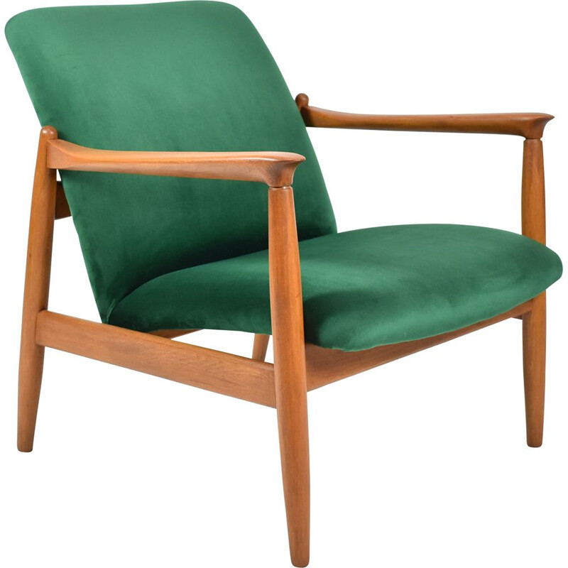 Sillón vintage polaco GFM64 botella de terciopelo verde 1960