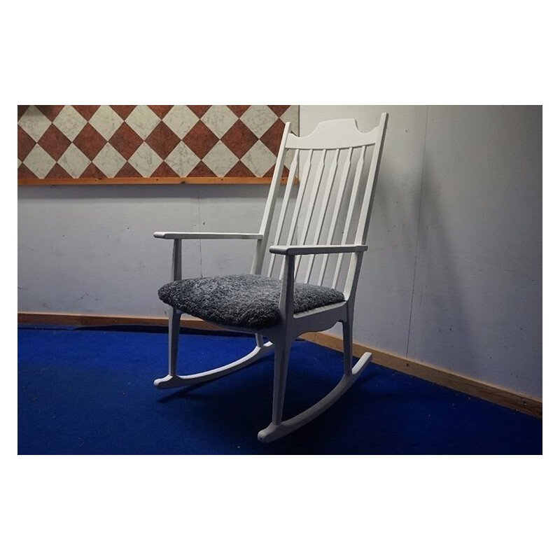 Vintage Rocking chair with lamb wool Henning Kjærnulf