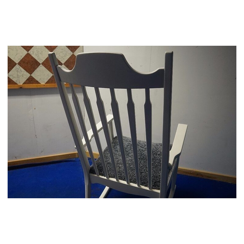 Rocking chair vintage en laine d'agneau Henning Kjærnulf