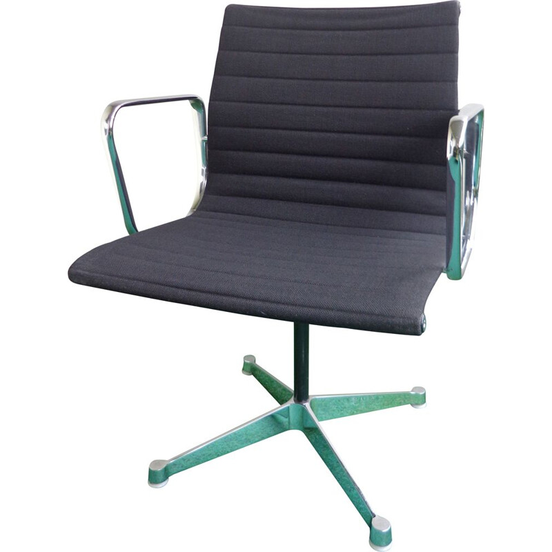 Vintage EA108 desk chair by Charles & Ray Eames ed. Herman Miller, Aluminum 1960s