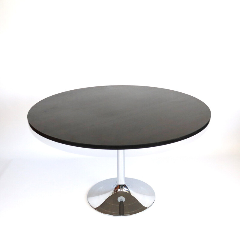 Vintage round table with chrome tulip leg 1970