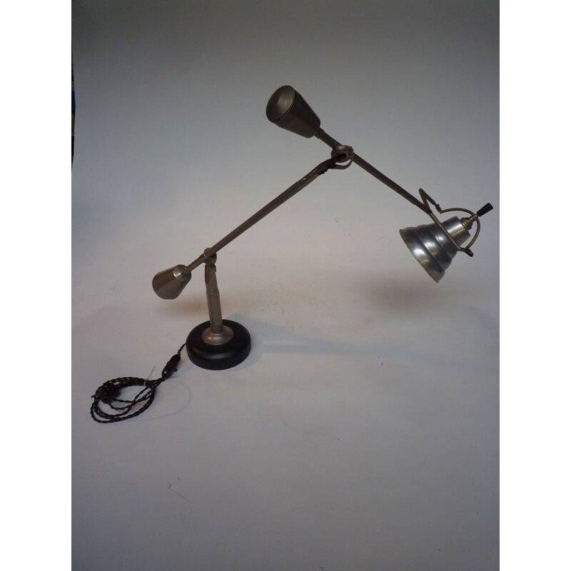 Lampe articulée vintage 2 bras articulés et double balancier en laiton de Edouard Wilfried Buquet, 1930