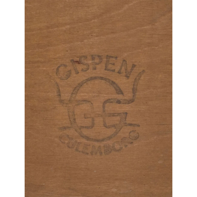 Vintage chair Wim Rietveld, president of the Gispen 116 association