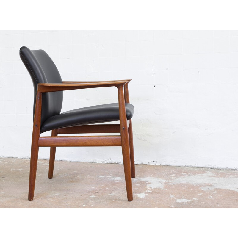 Mid-century Glostrup teak armchair with leather, Grete JALK - 1950s