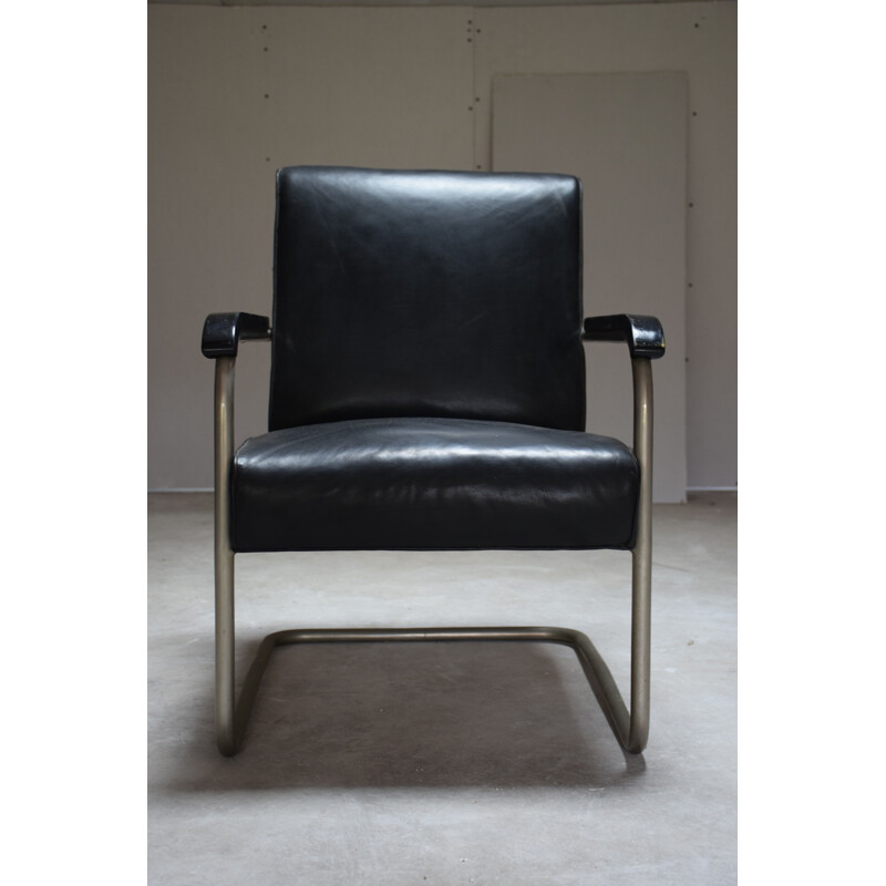 Poltrona vintage in pelle nera B36 di Marcel Breuer 1930