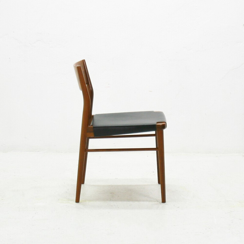 Set of 4 mid-century chairs in leather, Georg LEOWALD - 1970s