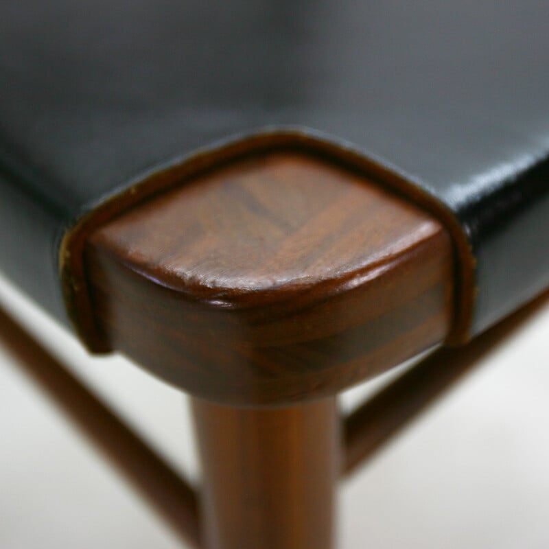 Set of 4 mid-century chairs in leather, Georg LEOWALD - 1970s