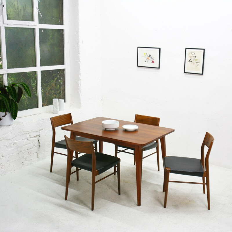 Set of 4 mid-century chairs in leather, Georg LEOWALD - 1970s