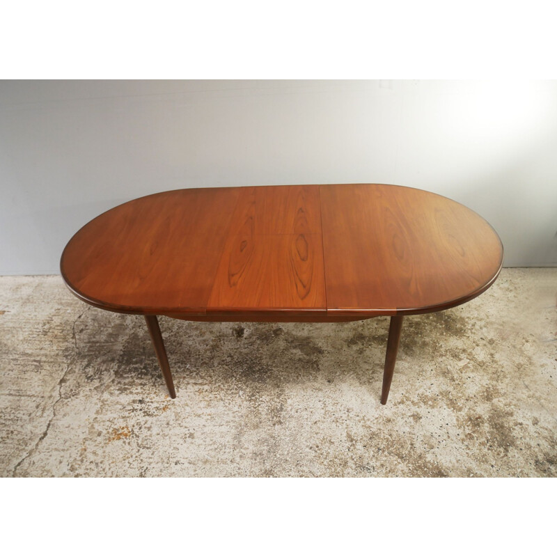 Mid century  extending dining table and chairs G Plan 1970s