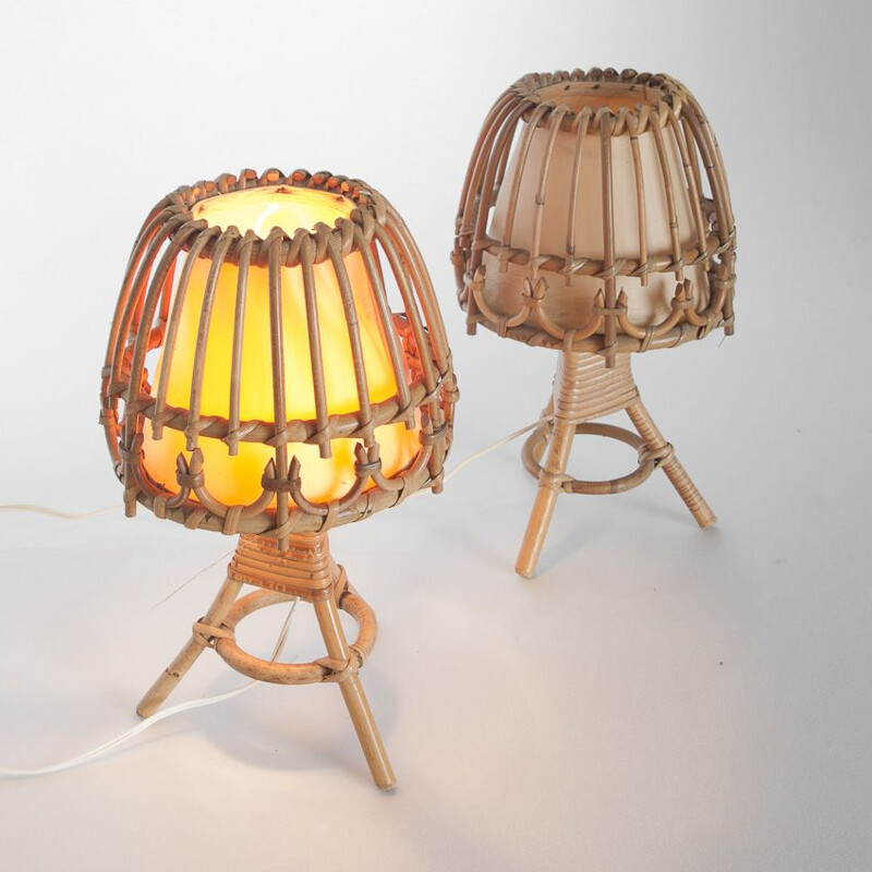 Paire de lampes vintage a poser en rotin Espagne 1970