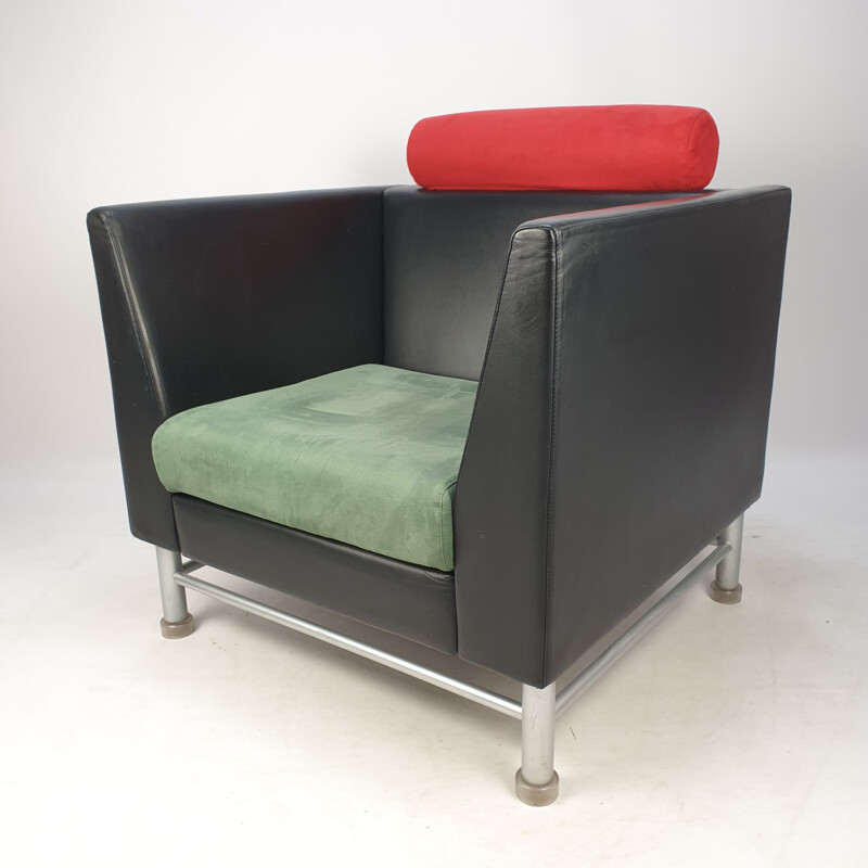 Vintage East Side Lounge Chair by Ettore Sottsass for Knoll Inc.  Knoll International, 1980s