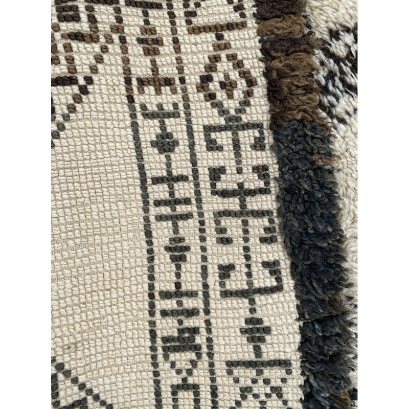 Tappeto vintage in lana della regione di Beni Ouarain