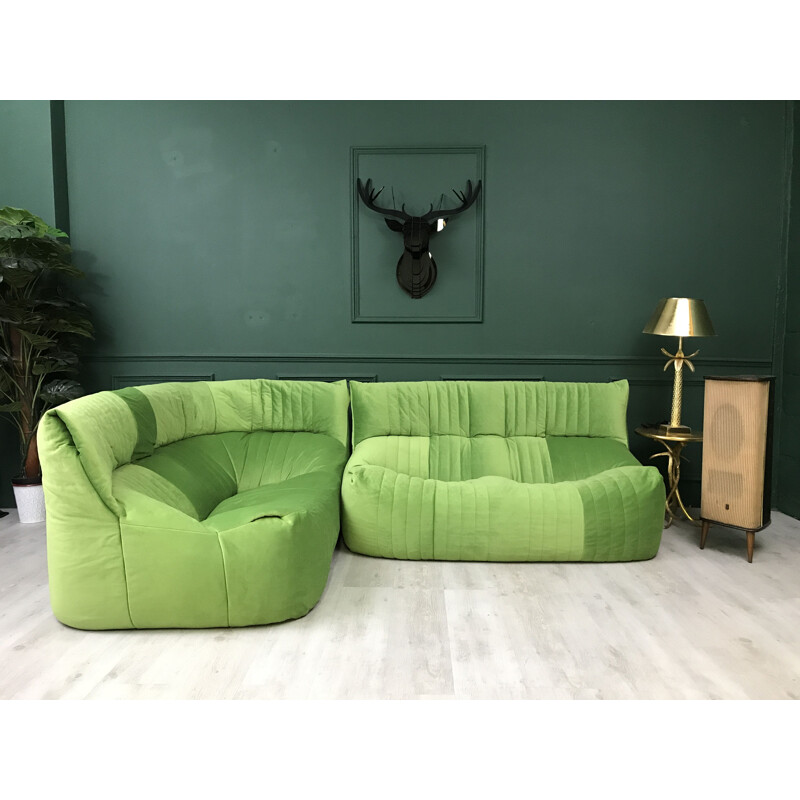 Vintage retro green 2 seater corner sofa Aralia for Ligne Roset French  1982s