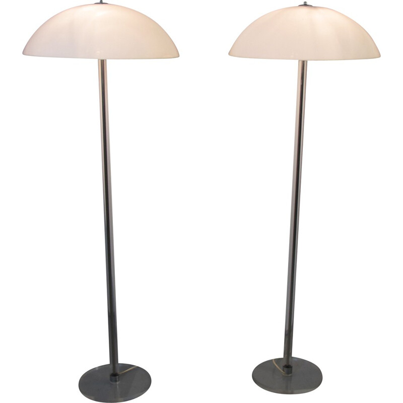 Pair of mid-century Harco Loor lucite floor lamps - 1980s