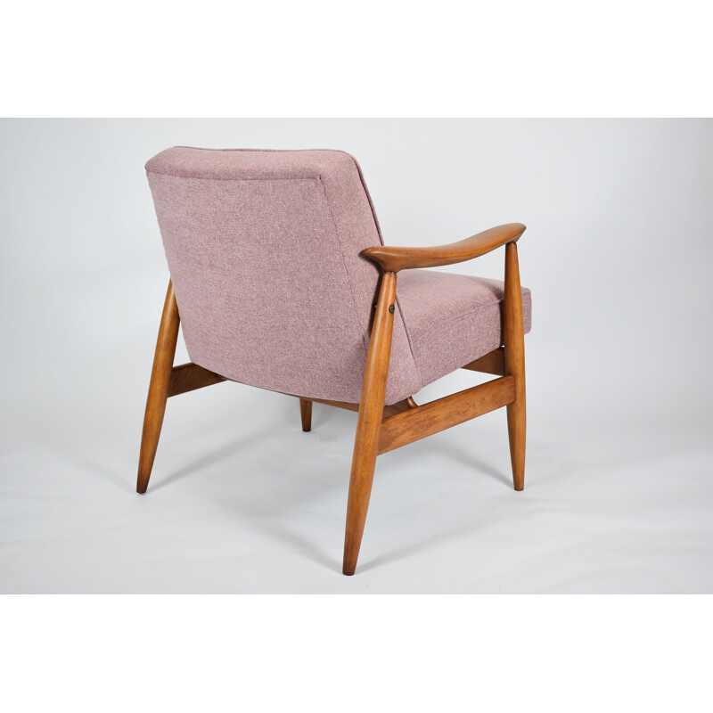 Vintage polish vintage armchair pink GFM-87 icon, 1960s  