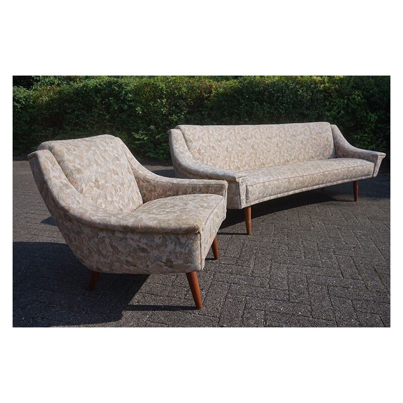 Vintage mBanana sofa and easychair by cabinetmaker danish 