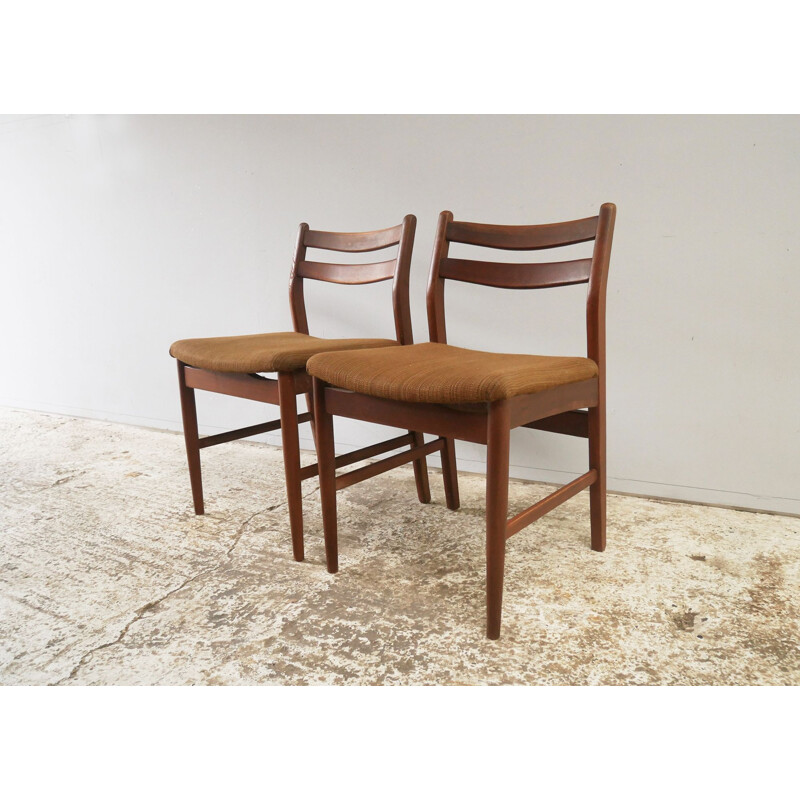 Table à repas et 6 chaises vintage danoises 1960