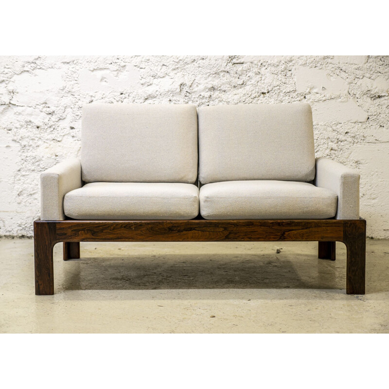 Vintage 2-seater Illum Wikkelso sofa