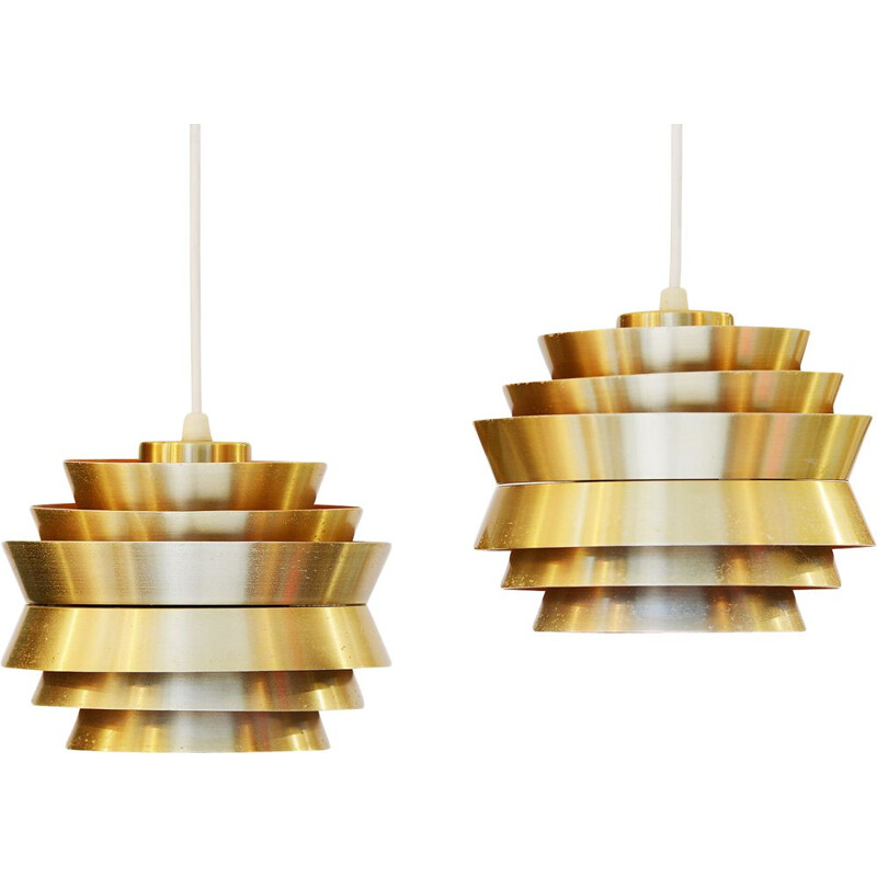 Pair of vintage small pendant lights "Trava" in golden aluminium by Carl Thore for Granhaga Metallindustri. Sweden 1960s