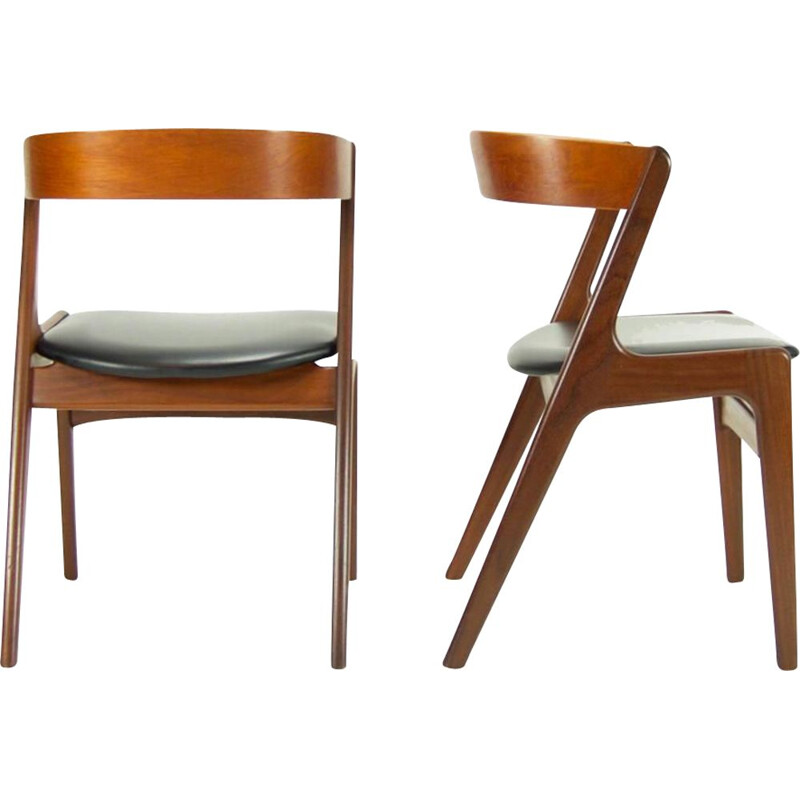 Paire de chaises vintage Kai Kristiansen en teck et skaï noir 1960