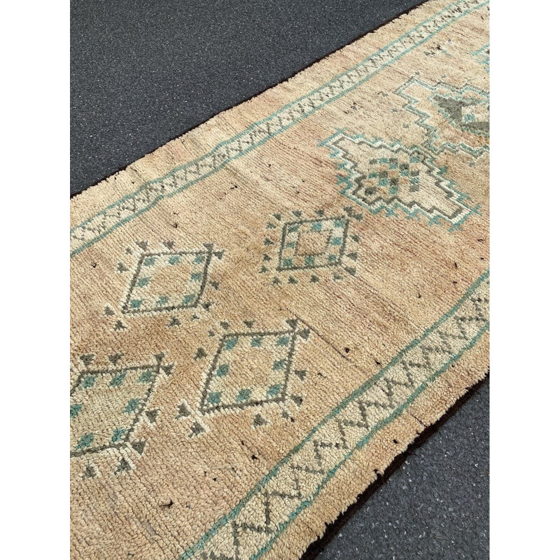 Vintage berber boujaad carpet