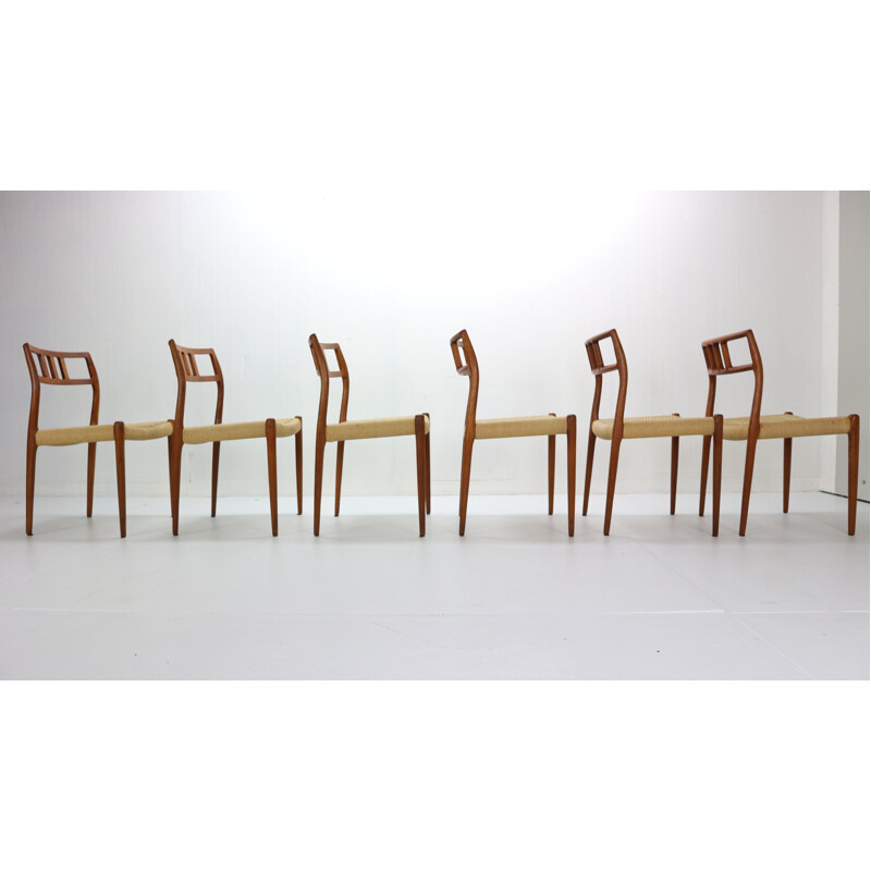 Lot de 6 chaises à dossier suspendu vintage modèle 79 Niels Otto Møller pour J.L. Møllers Danemark 1960