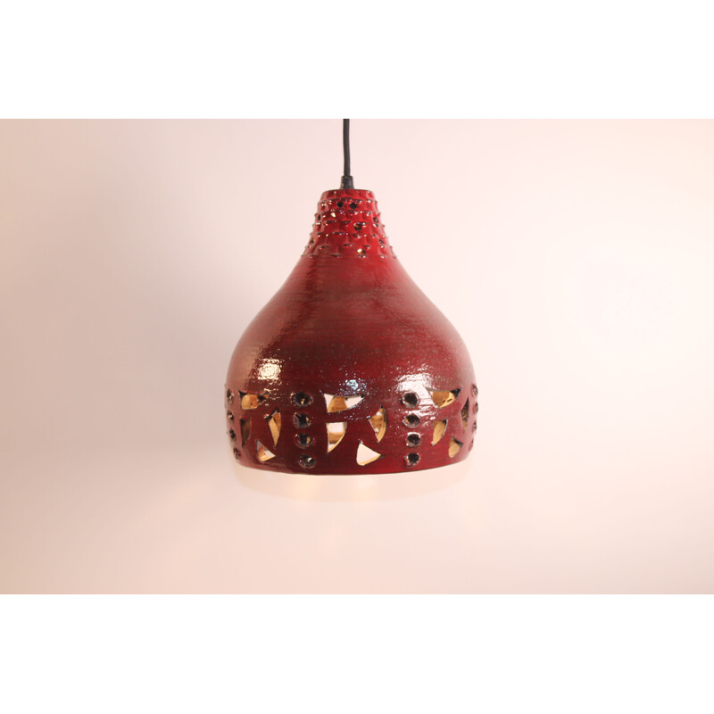 Lampada a sospensione vintage in ceramica rossa per Jelle Helleroe, Danemeark 1970