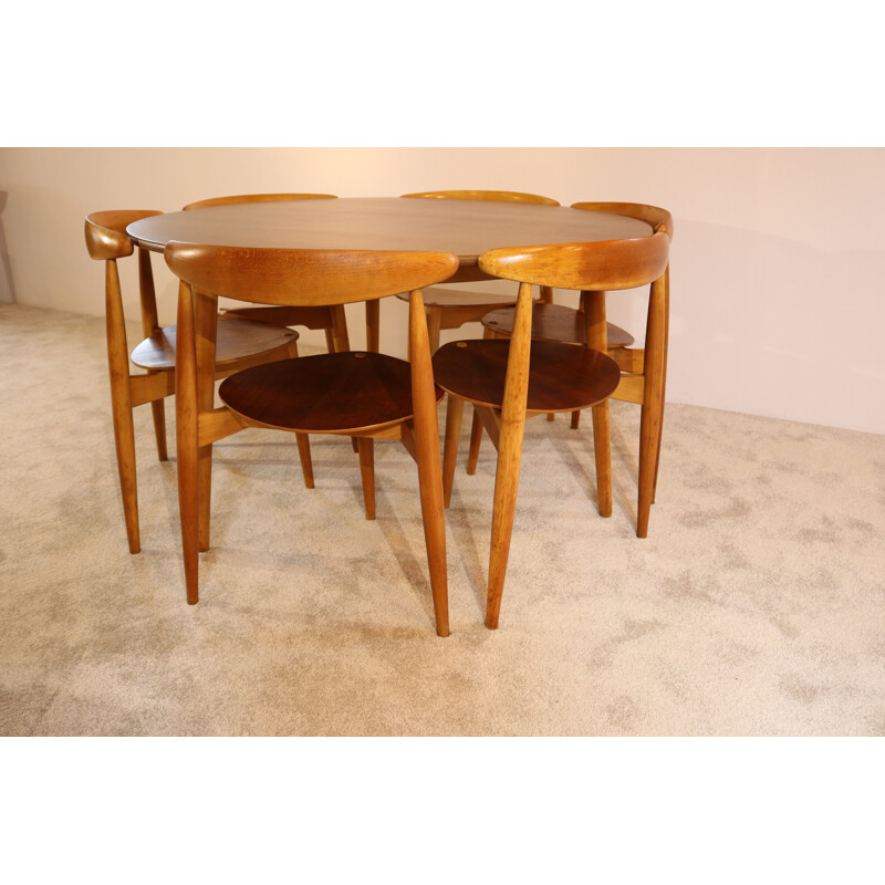 Vintage Heart dining set by Hans Wegner for Fritz Hansen Denmark 1950s