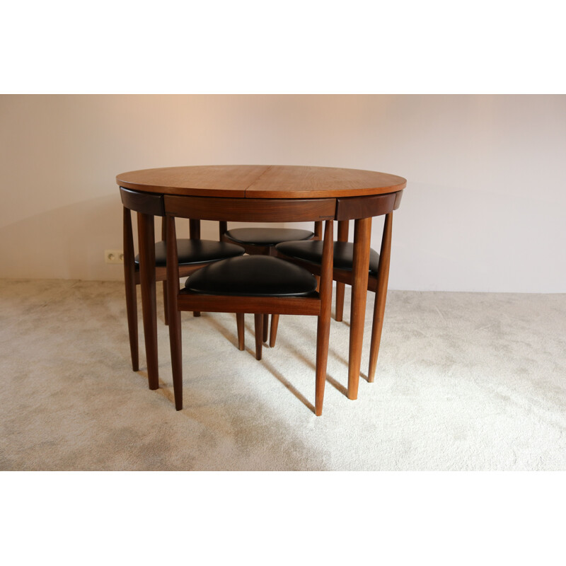 Vintage tripod table and 4 chairs with black leather seats by Hans Olsen Denmark 1960