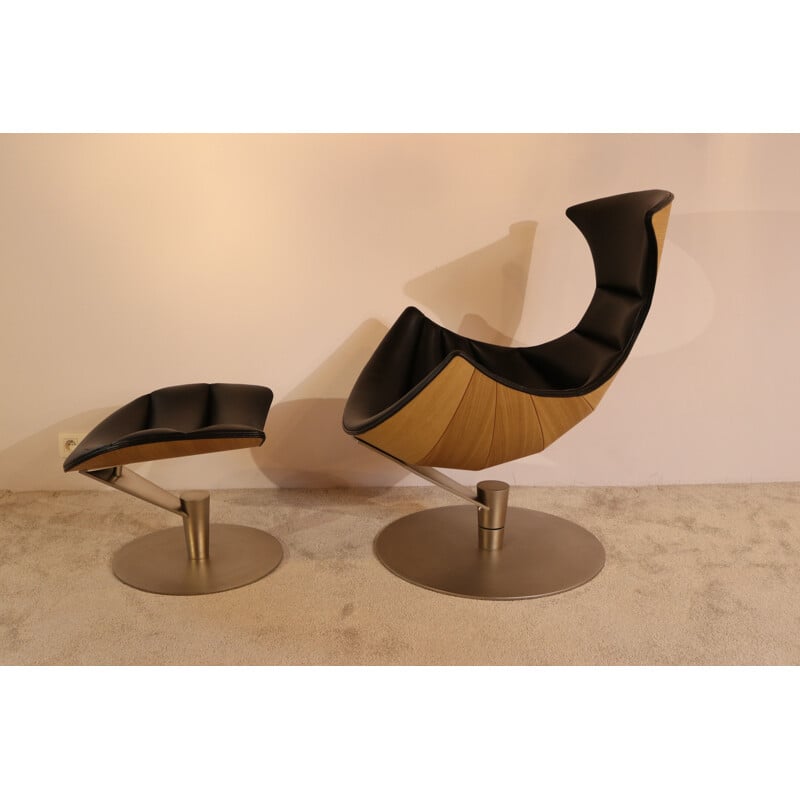 Vintage Swivel lounge chair & ottoman 'Lobster' chair by Lund & Paarmann for BruunMunch Denmark 2000s