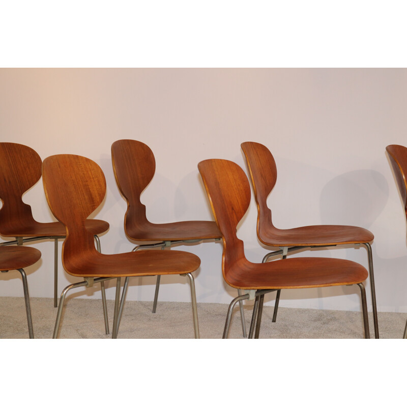 Set of 7 vintage 'Ant' chairs 3100 by Arne Jacobsen for Fritz Hansen Denmark 1950s